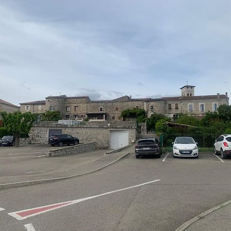 Ruoms Petite Maison 3* Centre-Village Exterior foto